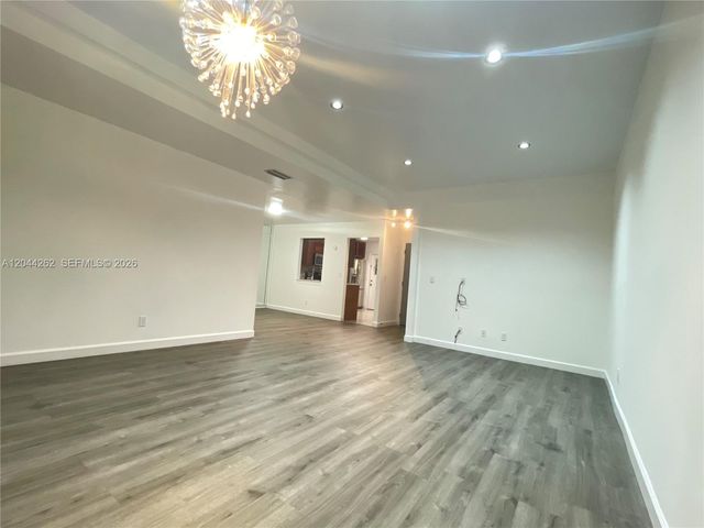 7022 Edgemere Ter, Palm Beach Gardens, FL 33410