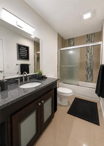 7022 Edgemere Ter, Palm Beach Gardens, FL 33410
