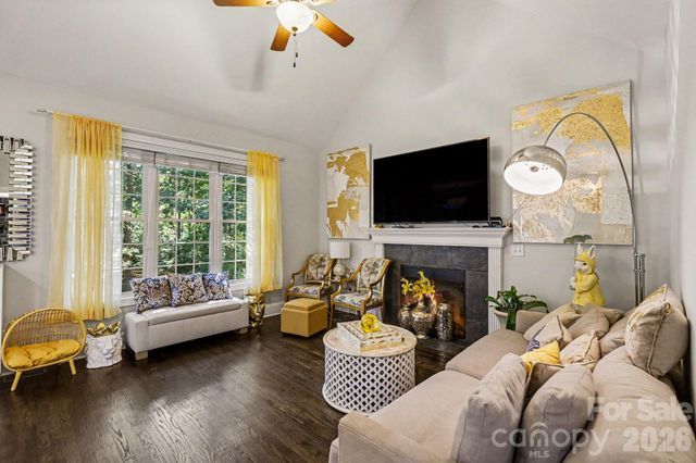 163 Evening Shadow Road, Lake Wylie, SC 29710