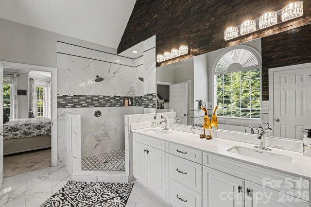 163 Evening Shadow Road, Lake Wylie, SC 29710