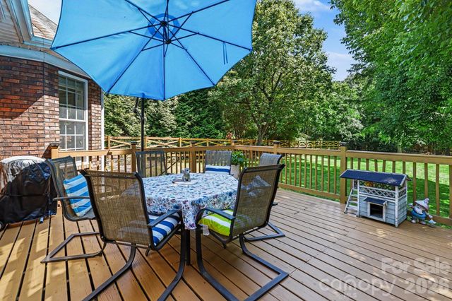 163 Evening Shadow Road, Lake Wylie, SC 29710