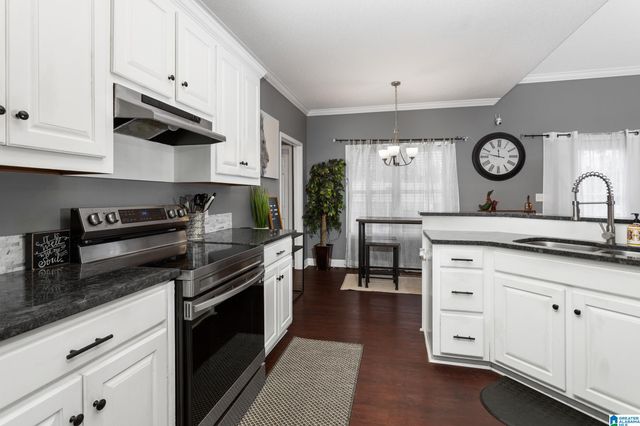 625 CREEK RIDGE DRIVE, Riverside, AL 35135