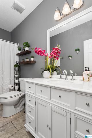 625 CREEK RIDGE DRIVE, Riverside, AL 35135