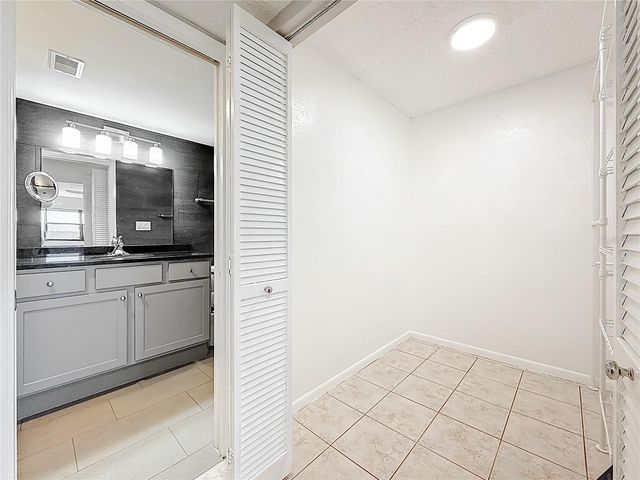 5400 PARK STREET N 607, St Petersburg, FL 33709