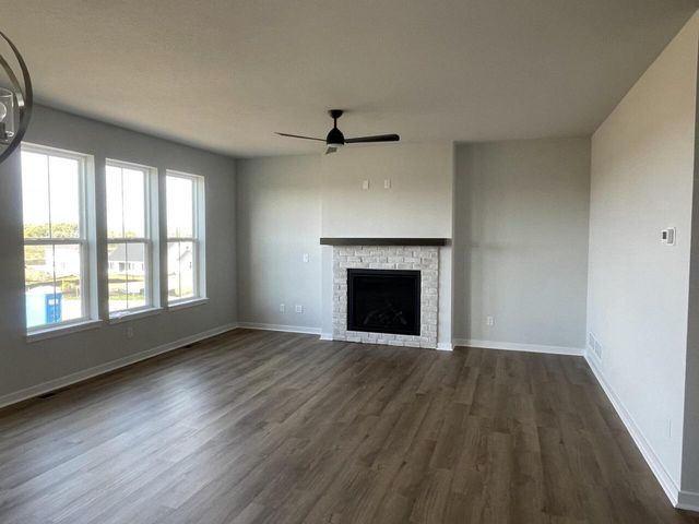 W193N5017 Rosemary RIDGE, Menomonee Falls, WI 53051