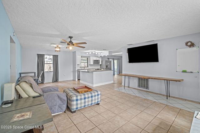 2545 Raintree Lake Circle, Merritt Island, FL 32953