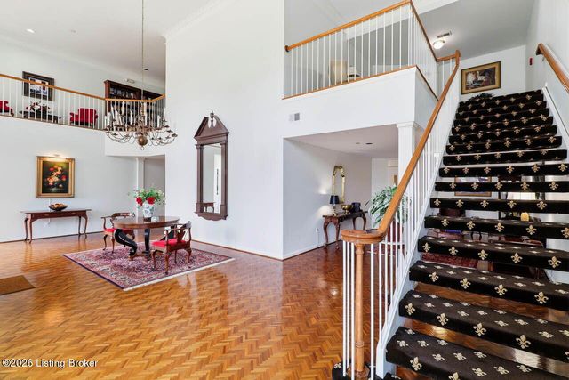 8605 Shelbyville Rd 125, Louisville, KY 40222
