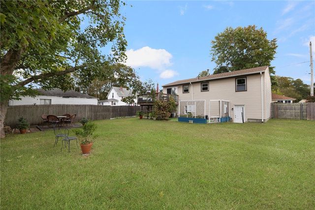 25 Webb Avenue, Warwick, RI 02889