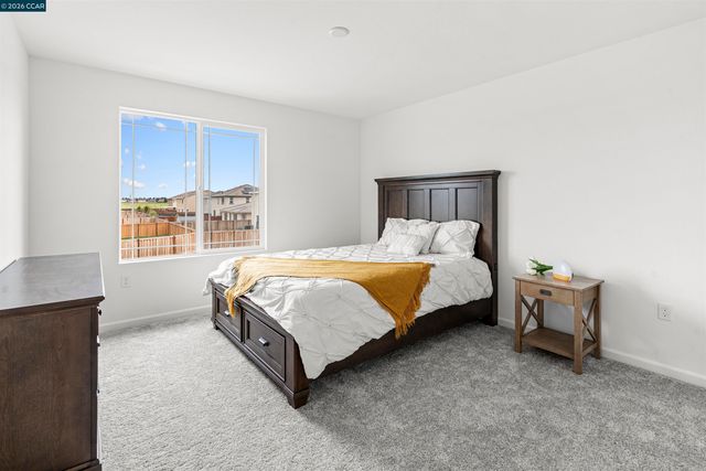 953 Arneis Ave, Manteca, CA 95337