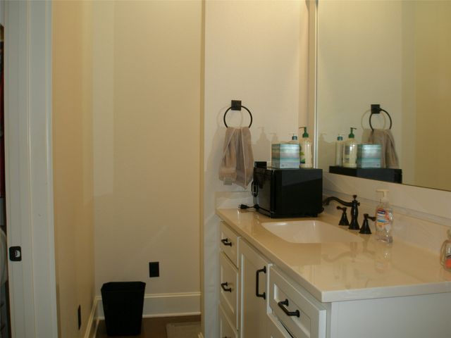 13001 County Road 3300, Brownsboro, TX 75756