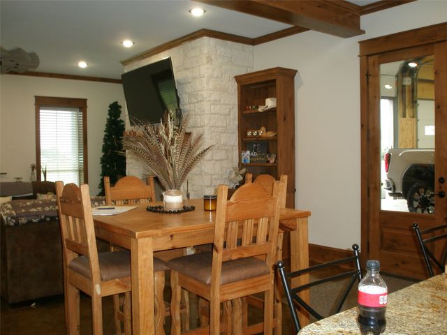 13001 County Road 3300, Brownsboro, TX 75756