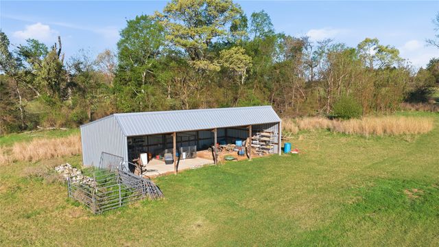 13001 County Road 3300, Brownsboro, TX 75756