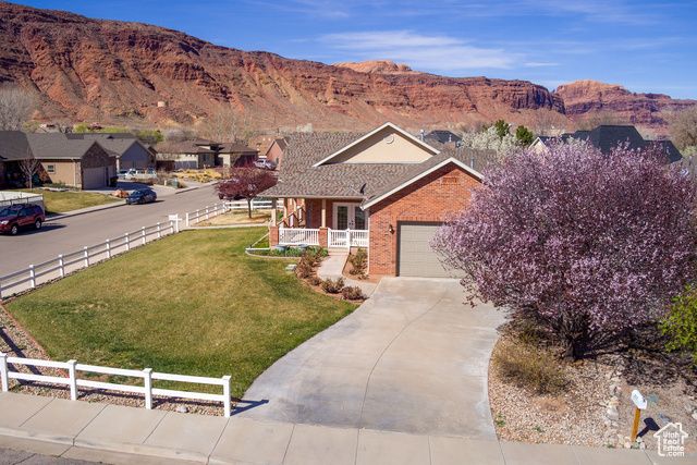 494 E KACHINA WAY, Moab, UT 84532