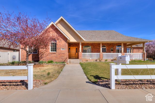 494 E KACHINA WAY, Moab, UT 84532