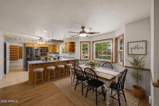 3235 W STATE Avenue, Phoenix, AZ 85051