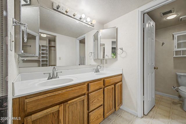 3235 W STATE Avenue, Phoenix, AZ 85051