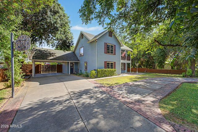 3235 W STATE Avenue, Phoenix, AZ 85051