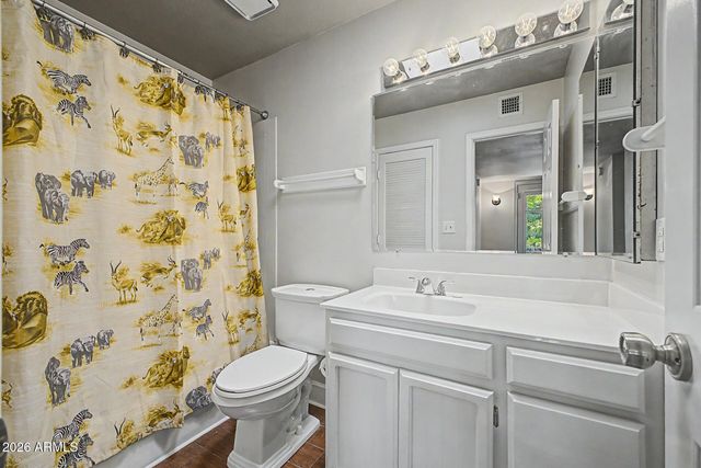 3235 W STATE Avenue, Phoenix, AZ 85051