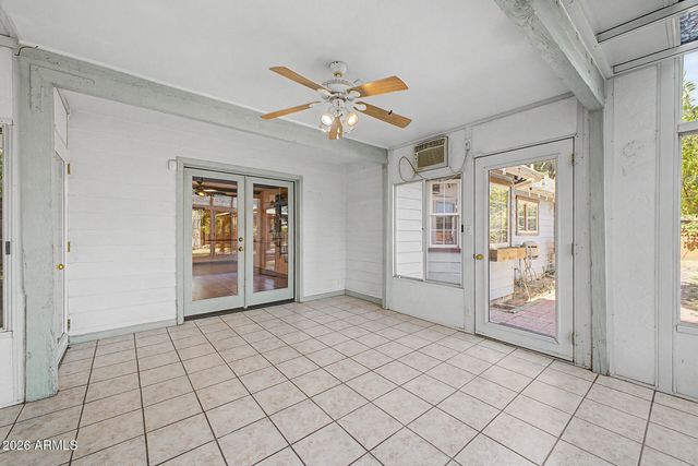 3235 W STATE Avenue, Phoenix, AZ 85051