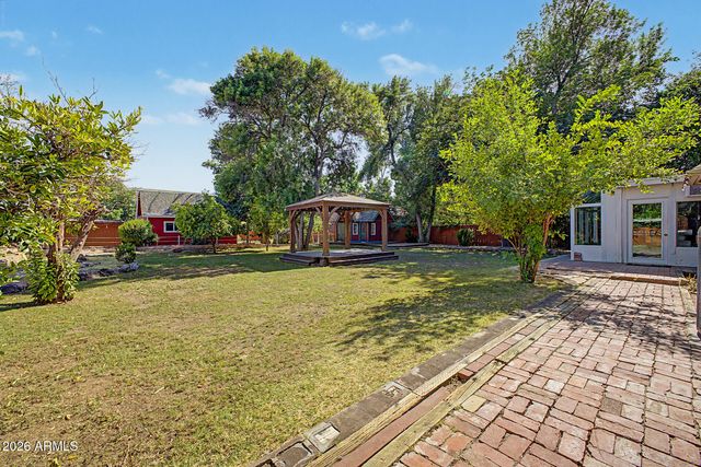 3235 W STATE Avenue, Phoenix, AZ 85051