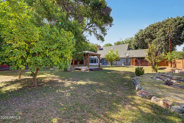 3235 W STATE Avenue, Phoenix, AZ 85051