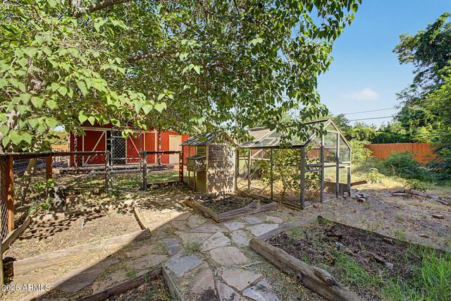 3235 W STATE Avenue, Phoenix, AZ 85051