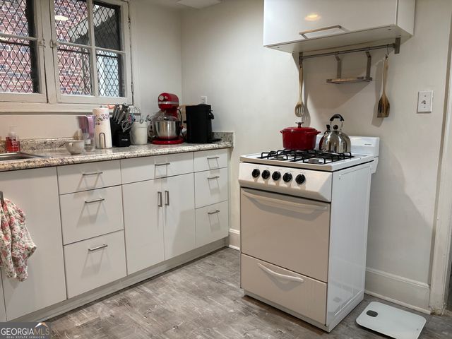 1067 Lanier Boulevard NE, Atlanta, GA 30306