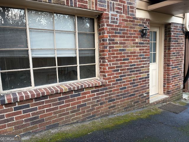 1067 Lanier Boulevard NE, Atlanta, GA 30306