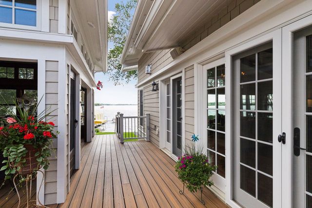 3035 Casco Point Road, Wayzata, MN 55391