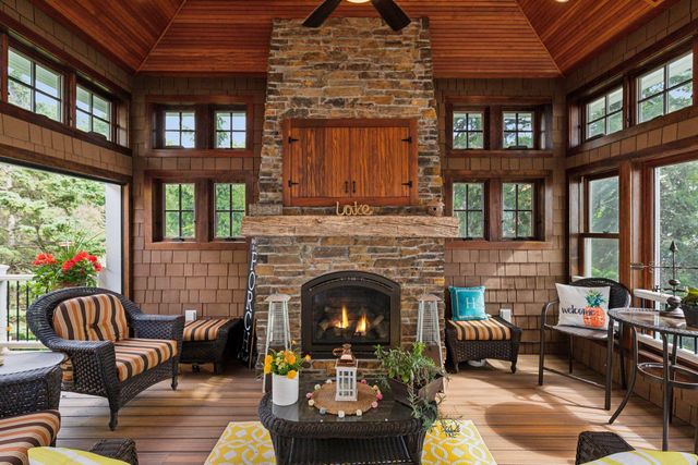 3035 Casco Point Road, Wayzata, MN 55391