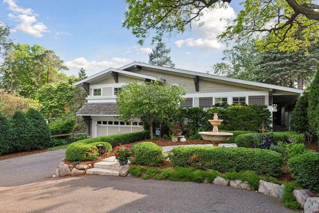 3035 Casco Point Road, Wayzata, MN 55391