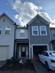 4729 Lord Fogelman Way, Raleigh, NC 27610