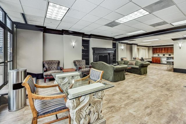 10 E ONTARIO Street 1110, Chicago, IL 60611