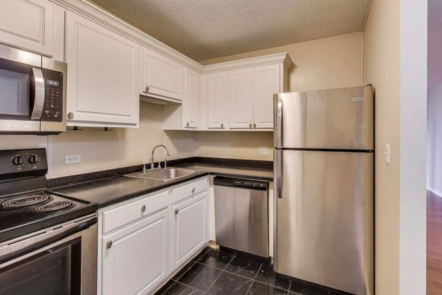 10 E ONTARIO Street 1110, Chicago, IL 60611