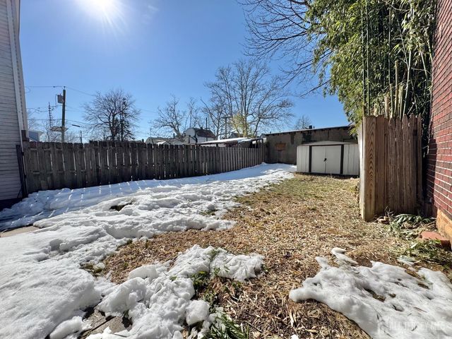 583 W Side Avenue, Perth Amboy, NJ 08861