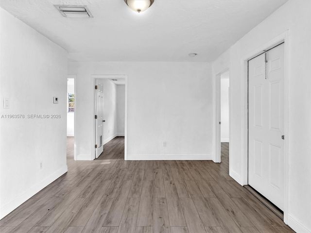 2512 NW 9th Pl 2, Fort Lauderdale, FL 33311