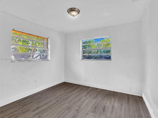2512 NW 9th Pl 2, Fort Lauderdale, FL 33311