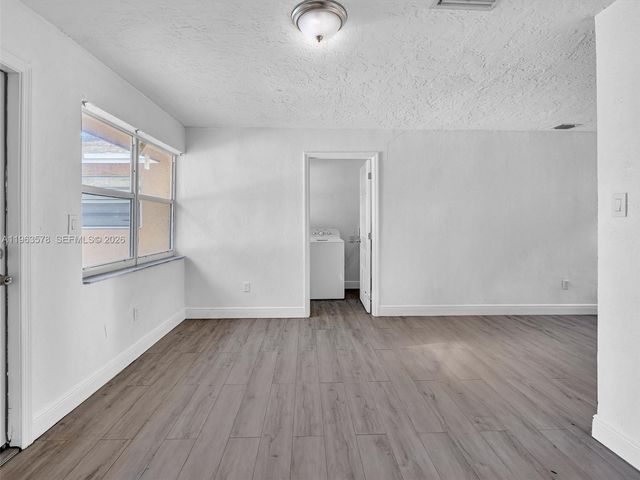 2512 NW 9th Pl 2, Fort Lauderdale, FL 33311