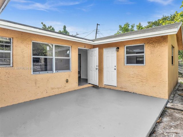 2512 NW 9th Pl 2, Fort Lauderdale, FL 33311