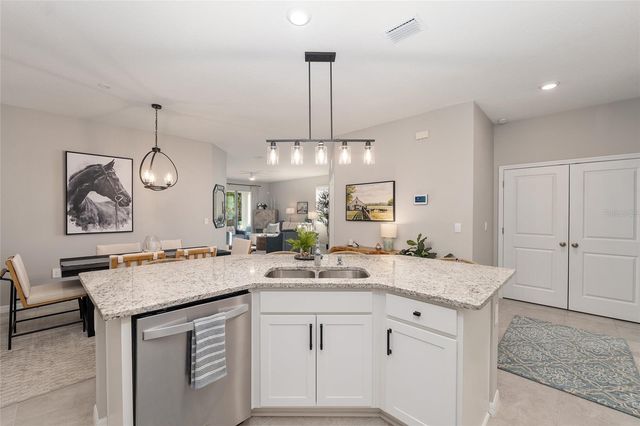 5293 NW 48TH PLACE, Ocala, FL 34482