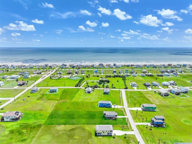 4015 Mitote Drive, Galveston, TX 77554