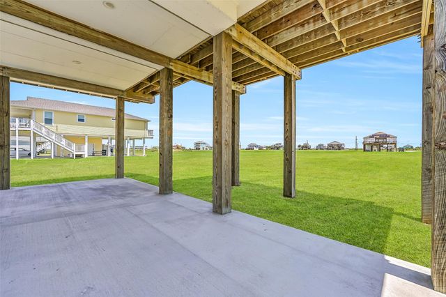 4015 Mitote Drive, Galveston, TX 77554