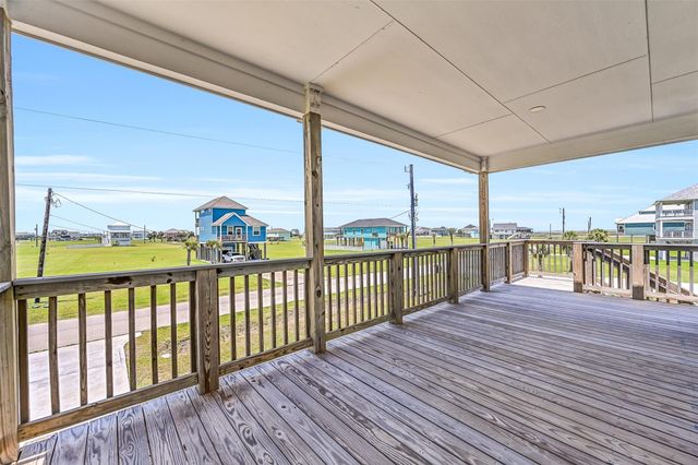 4015 Mitote Drive, Galveston, TX 77554