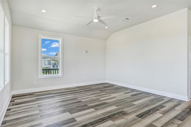 4015 Mitote Drive, Galveston, TX 77554