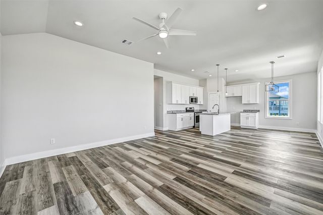 4015 Mitote Drive, Galveston, TX 77554