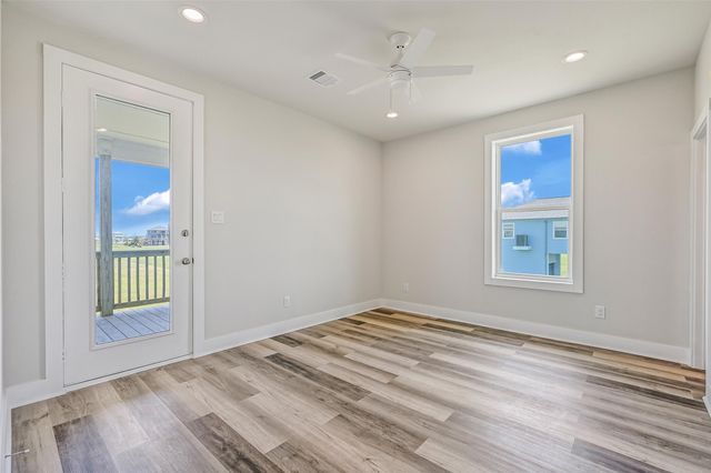 4015 Mitote Drive, Galveston, TX 77554