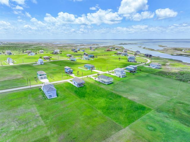 4015 Mitote Drive, Galveston, TX 77554