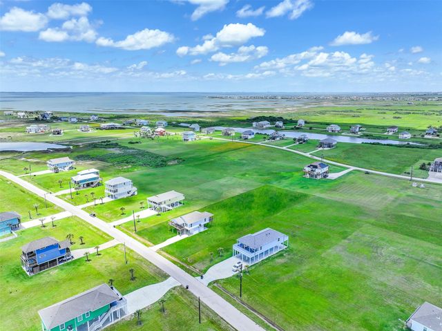 4015 Mitote Drive, Galveston, TX 77554