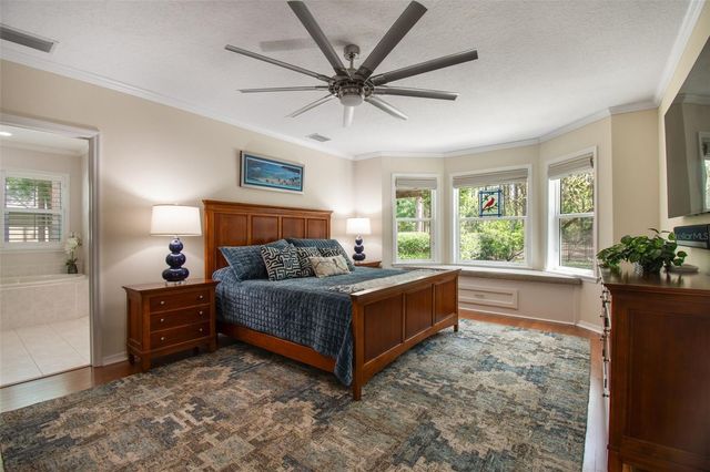 421 PINE BLUFF DRIVE, Lutz, FL 33549