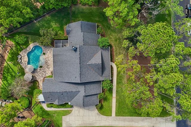 421 PINE BLUFF DRIVE, Lutz, FL 33549